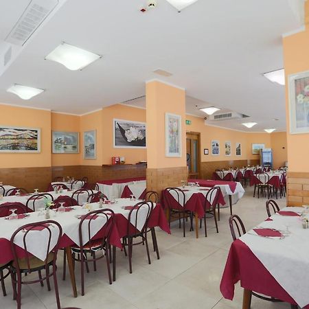 Hotel Milena Rimini Eksteriør bilde